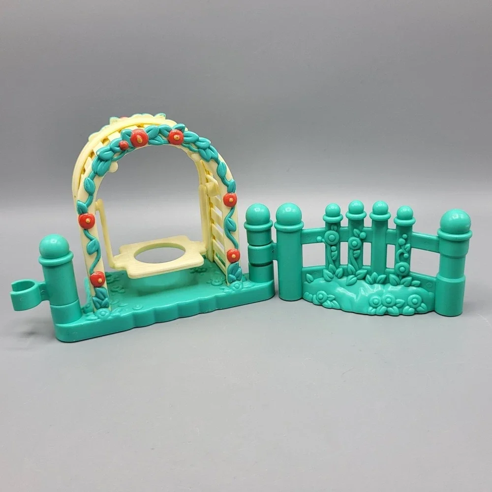 Fisher Price Little People Garden Tea Party Playset Figures Furniture Multicolor